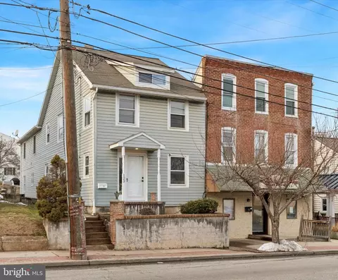 123 W Lancaster Ave, Downingtown, PA 19335