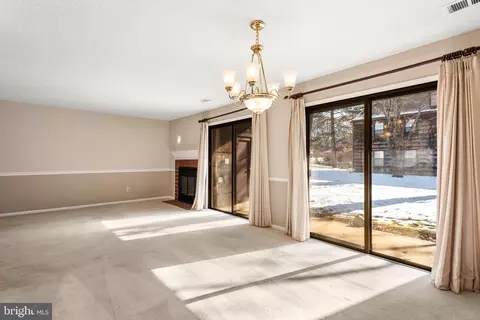 Living - 116 Chase Rd, Chesterbrook, PA 19087 photo 2 of 3