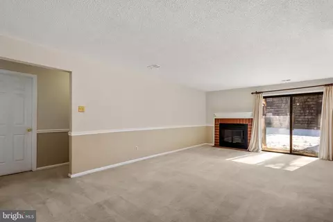 Living - 116 Chase Rd, Chesterbrook, PA 19087 photo 3 of 3