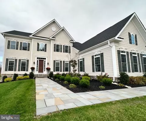 3 Gershwin Dr, West Chester, PA 19380