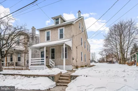 526 Nutt Rd, Phoenixville, PA 19460
