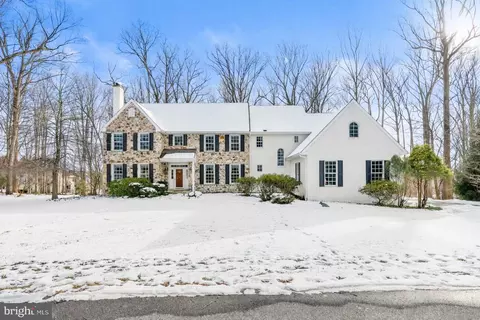 820 Elderberry Ln, West Chester, PA 19380