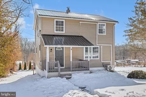 967 W Main St, Coatesville, PA 19320