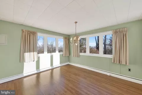Dining - 116 Spring Rd, Malvern, PA 19355 photo 1 of 1