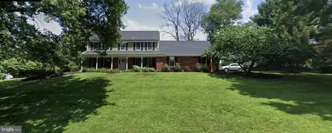 1002 Mansion View Dr, West Chester, PA 19382