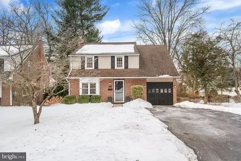 26 Moreland Rd, Paoli, PA 19301