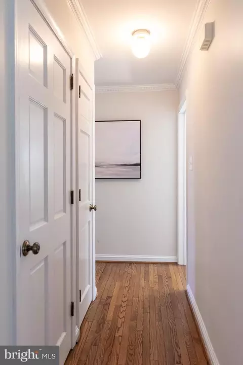 Entry Way - 650 Timber Ln, Devon, PA 19333 photo 3 of 5