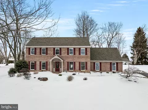 526 Beaumont Cir, West Chester, PA 19380
