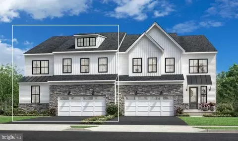 155 Alroy Rd #HOME 56, Malvern, PA 19355