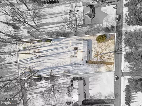 View/Area - 211 Deepdale Rd, Wayne, PA 19087 photo 4 of 4
