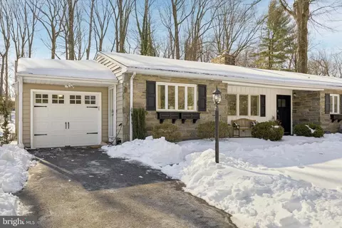 Exterior - 211 Deepdale Rd, Wayne, PA 19087 photo 2 of 5