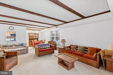 Living - 137 Drummers Ln #137, Wayne, PA 19087 photo 1 of 1