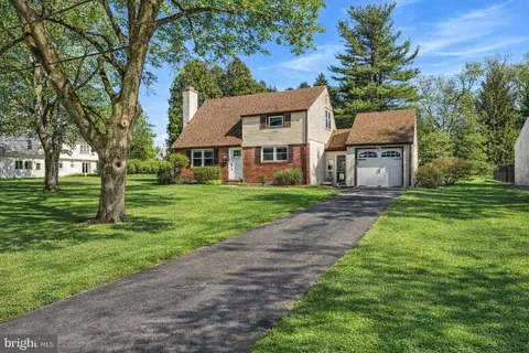 117 Wayne Ave, Malvern, PA 19355