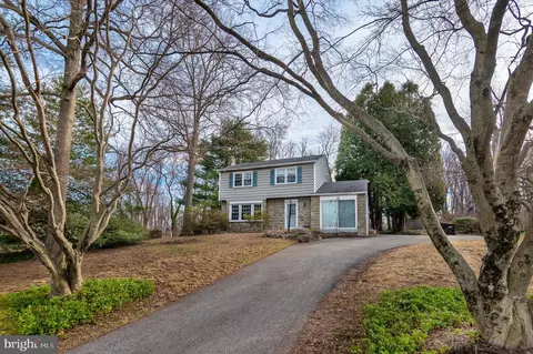 2126 Robin Ln, Pottstown, PA 19465