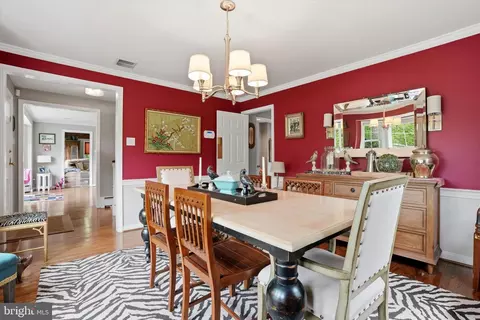 Dining - 647 Fernfield Cir, Wayne, PA 19087 photo 1 of 2