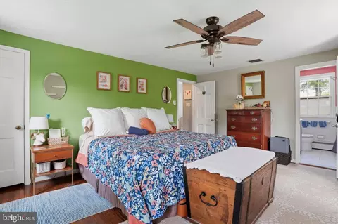 Bedroom - 647 Fernfield Cir, Wayne, PA 19087 photo 4 of 7