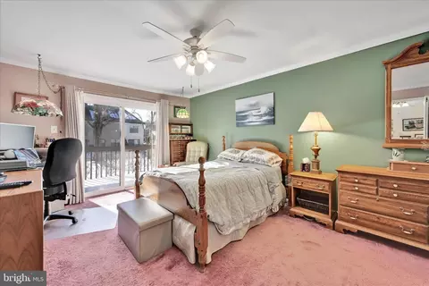 Bedroom - 4 Knox Ct, Chesterbrook, PA 19087 photo 1 of 4
