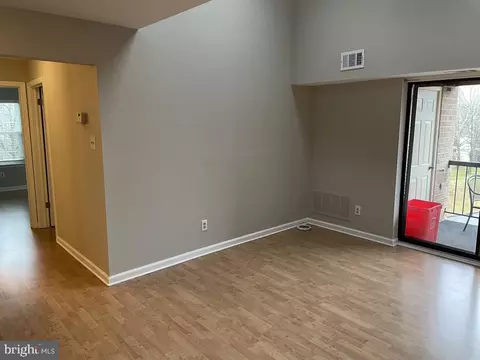 Living - 1430 Washington Pl, Chesterbrook, PA 19087 photo 1 of 6