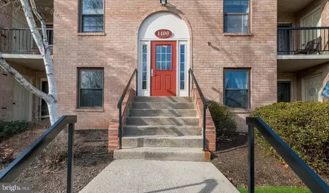 1430 Washington Pl, Chesterbrook, PA 19087