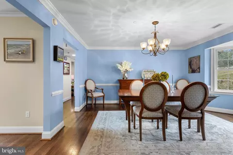 Dining - 152 Hunters Ln, Devon, PA 19333 photo 5 of 5