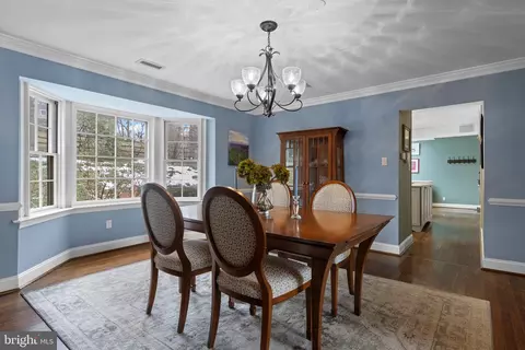 Dining - 152 Hunters Ln, Devon, PA 19333 photo 4 of 5