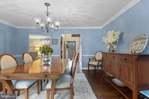 Dining - 152 Hunters Ln, Devon, PA 19333 photo 2 of 5