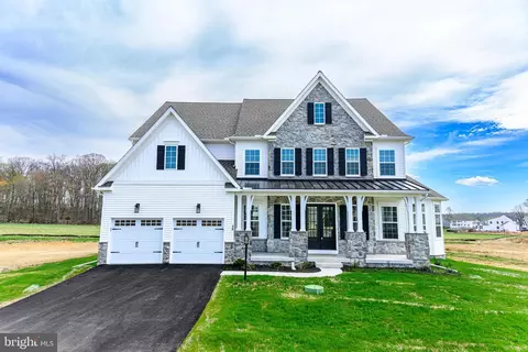 16 Mcknight Farm Ln, Glenmoore, PA 19343