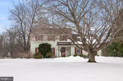 27 Windle Ct, Coatesville, PA 19320