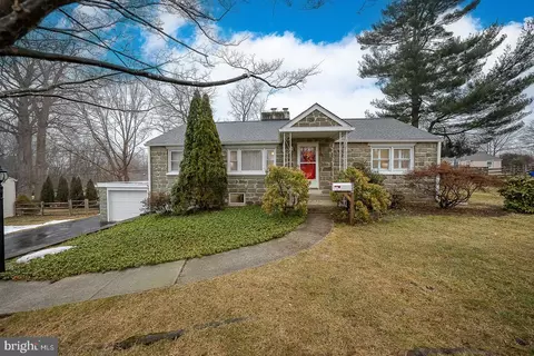 329 Saint James Rd, West Chester, PA 19380