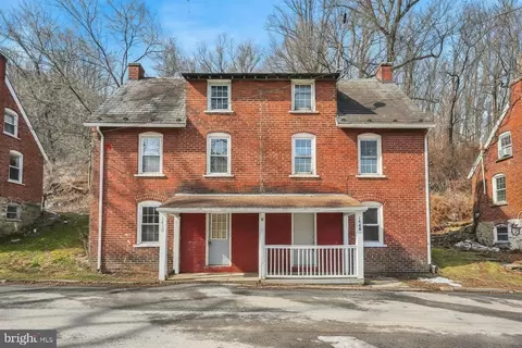 1410 Brick Row, Coatesville, PA 19320