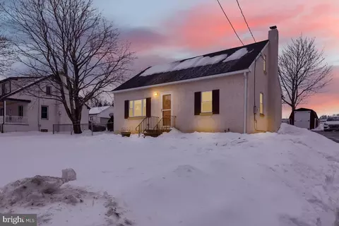 757 N Manor Rd, Elverson, PA 19520