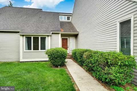 1110 Mews Ln, West Chester, PA 19382