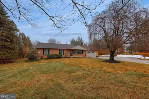 745 Reeceville Rd, Coatesville, PA 19320