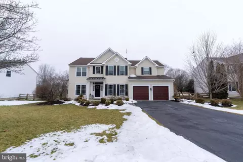 109 Ponds View Dr, Oxford, PA 19363