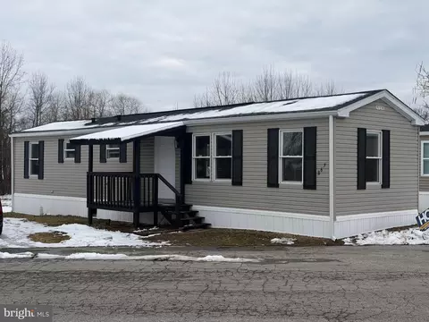 867 Aspen Ave, Spring City, PA 19475