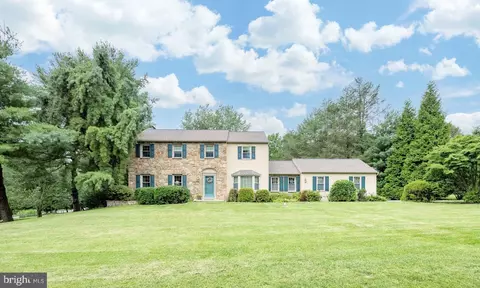 1308 S Tulip Dr, West Chester, PA 19380