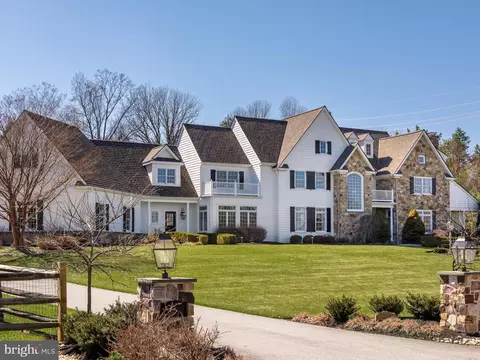 9 Douglass Ln, Chester Springs, PA 19425