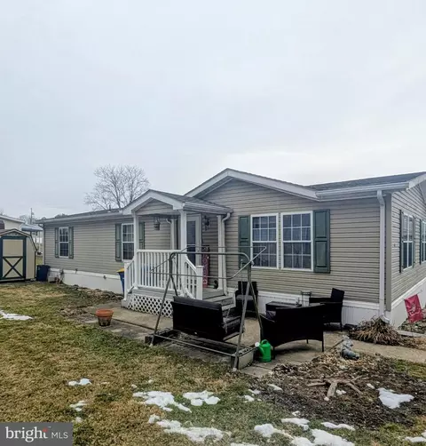 140 Grant Ave, Coatesville, PA 19320