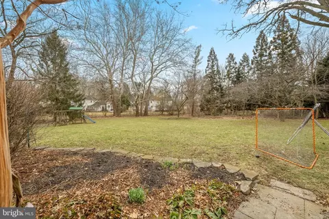 Exterior - 714 Gulph, Wayne, PA 19087 photo 5 of 13