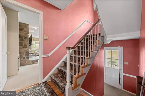 Entry Way - 714 Gulph, Wayne, PA 19087 photo 3 of 5