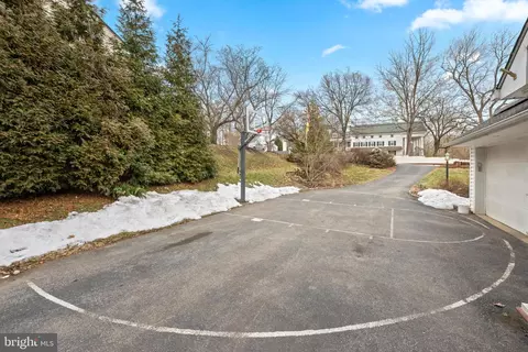 Exterior - 714 Gulph, Wayne, PA 19087 photo 3 of 13