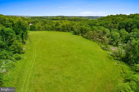 470 Hillendale Rd, Chadds Ford, PA 19317