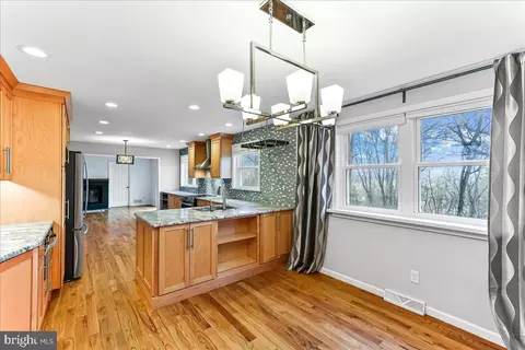 Kitchen - 720 Brainerd Rd, Exton, PA 19341 photo 5 of 6