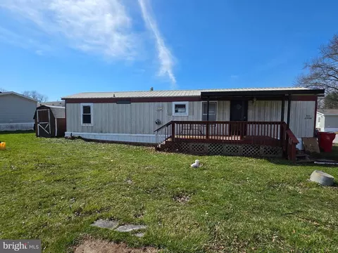 864 Aspen Ave, Spring City, PA 19475
