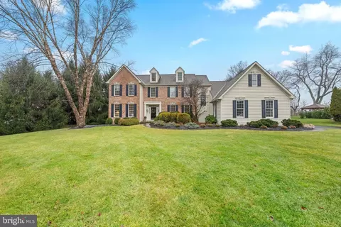 827 Kenmara Dr, West Chester, PA 19380