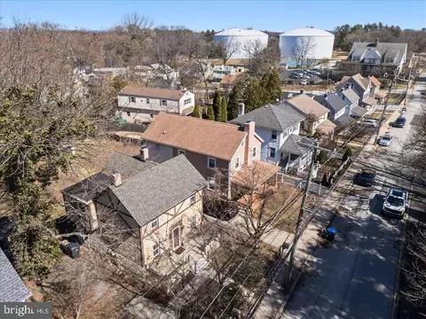 View/Area - 966 Upper Gulph Rd, Wayne, PA 19087 photo 5 of 5