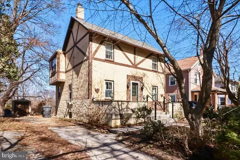 Exterior - 966 Upper Gulph Rd, Wayne, PA 19087 photo 2 of 2