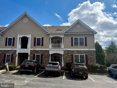 311 Luke Ct #311, West Chester, PA 19382