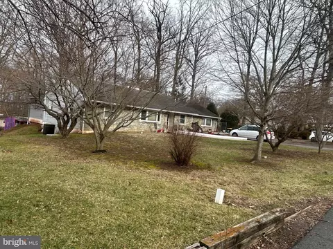 315 Quarry Rd, Spring City, PA 19475