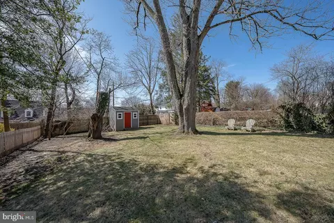 Exterior - 128 Homestead Rd, Wayne, PA 19087 photo 2 of 4
